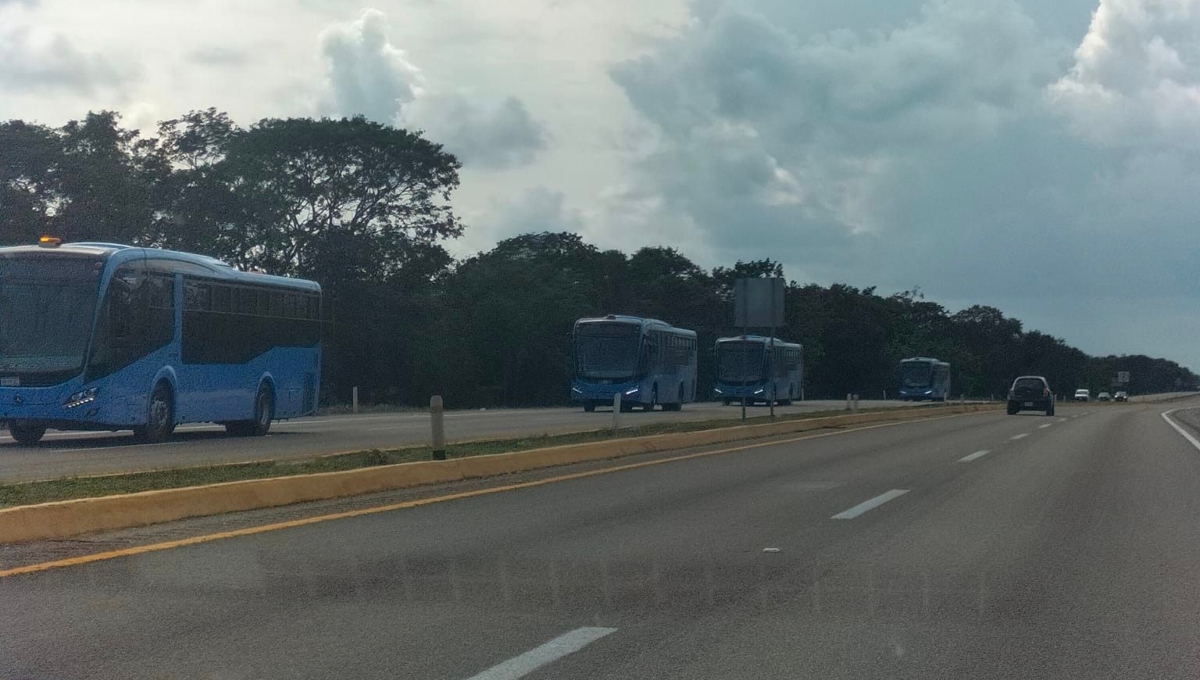 Las unidades de Va y Ven pasaron en la carretera Campeche-Mérida