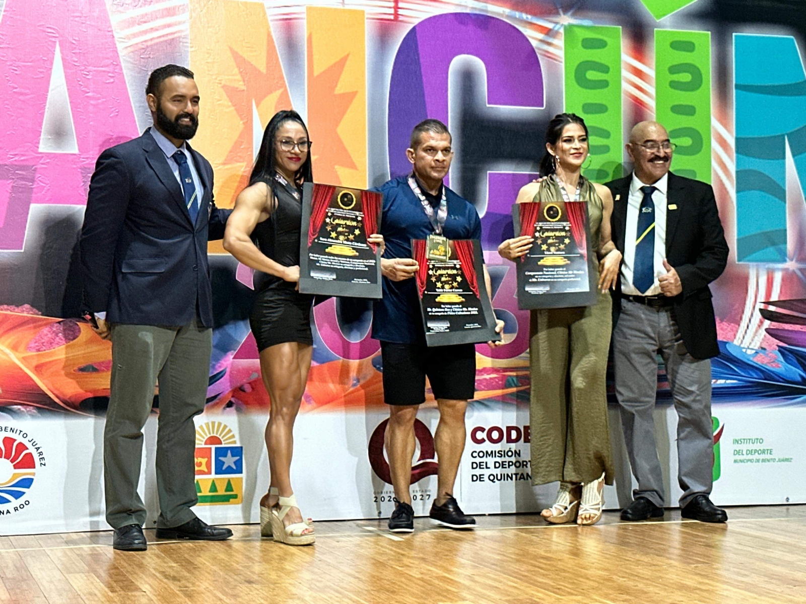 AQFF celebró a los campeones de fisicoculturismo y fitness de Quintana Roo