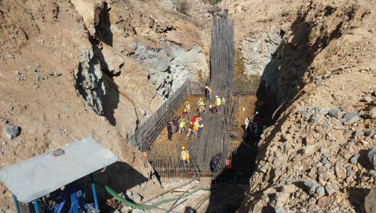 Accidente en trabajos de la carretera Real del Monte-Huasca deja una persona muerta