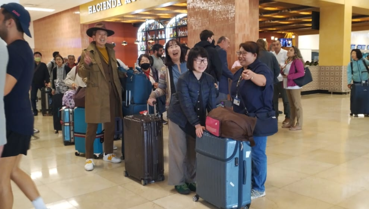 Visitantes de Japón llegan a Yucatán para conocer los atractivos turísticos