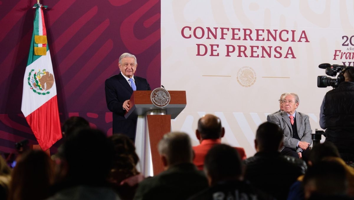 Andrés Manuel López Obrador encabeza este martes 5 de diciembre, la conferencia mañanera desde Palacio Nacional