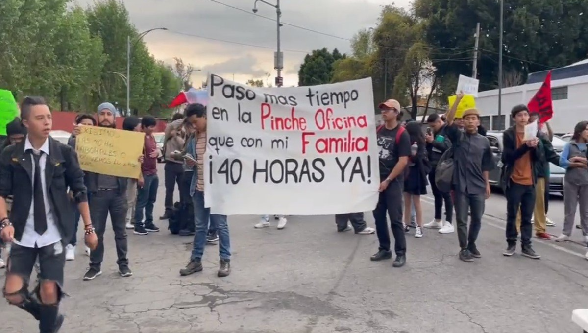 Atropellan a un joven en manifestación para exigir 40 horas de trabajo en México: VIDEO