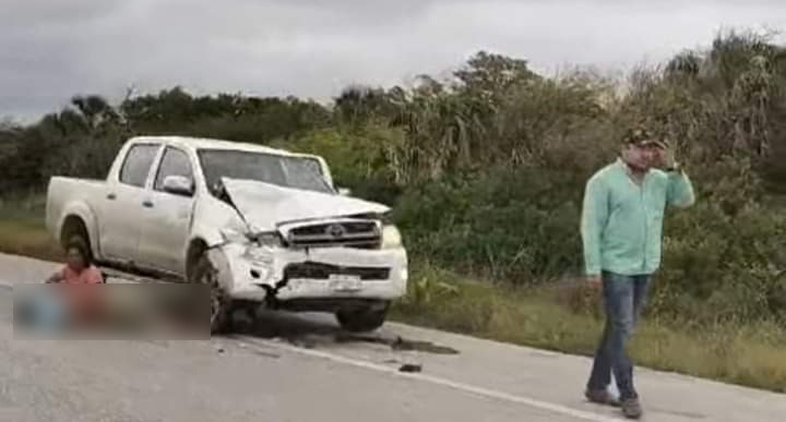 Hombre muere atropellado por una camioneta en la vía Sabancuy-Isla Aguada