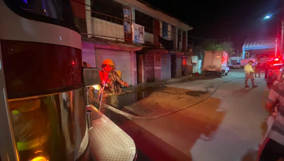 Se incendia una cuartería en la colonia Forjadores en Chetumal