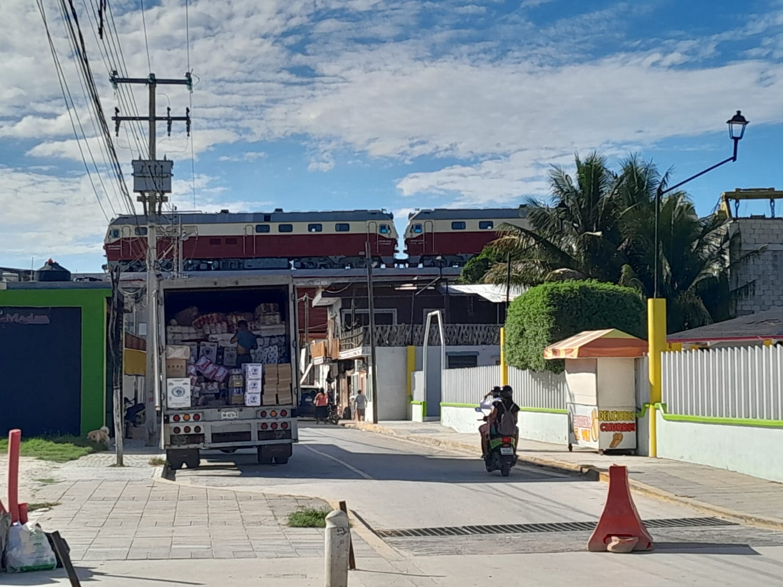 Tren Maya realiza pruebas en Escárcega, Campeche: FOTOS