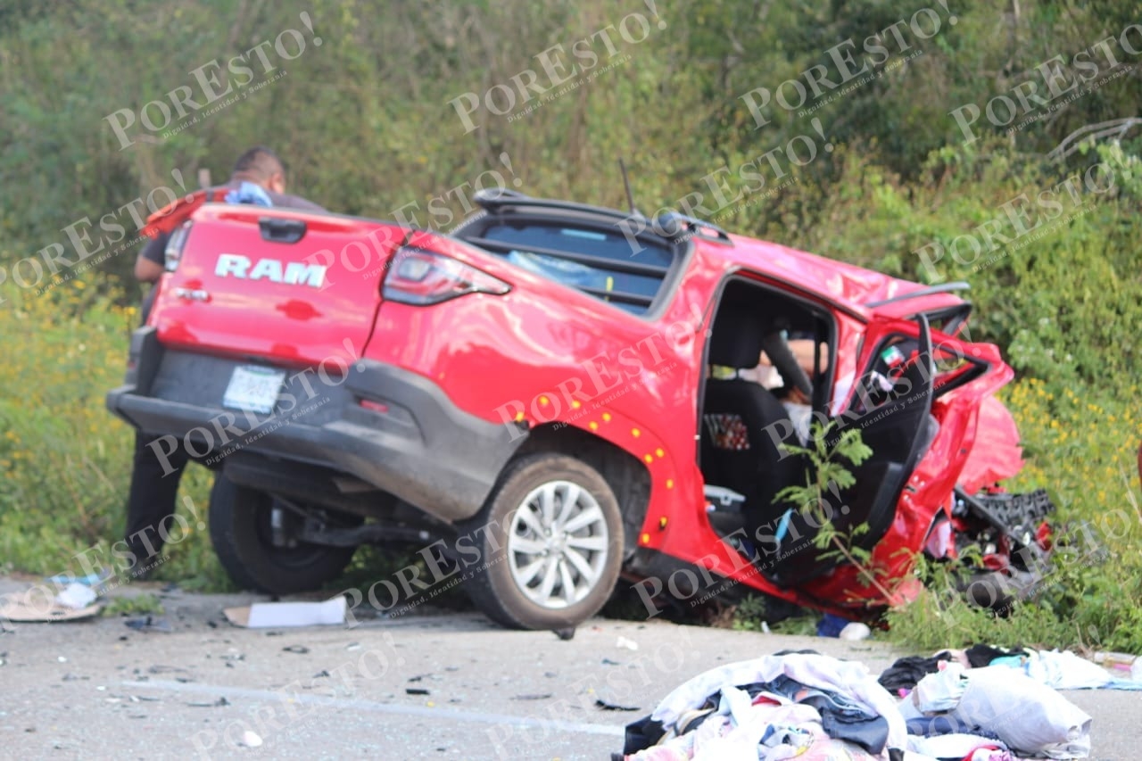 Dos muertos en aparatoso choque en la carretera Motul-Cansahcab: VIDEO