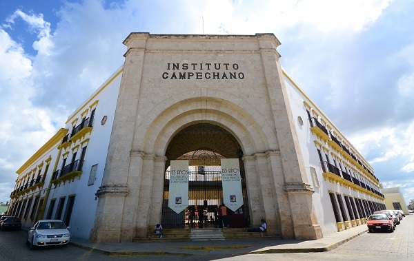 Instituto Campechano busca estar a la vanguardia ante la llegada del Tren Maya: Rectora