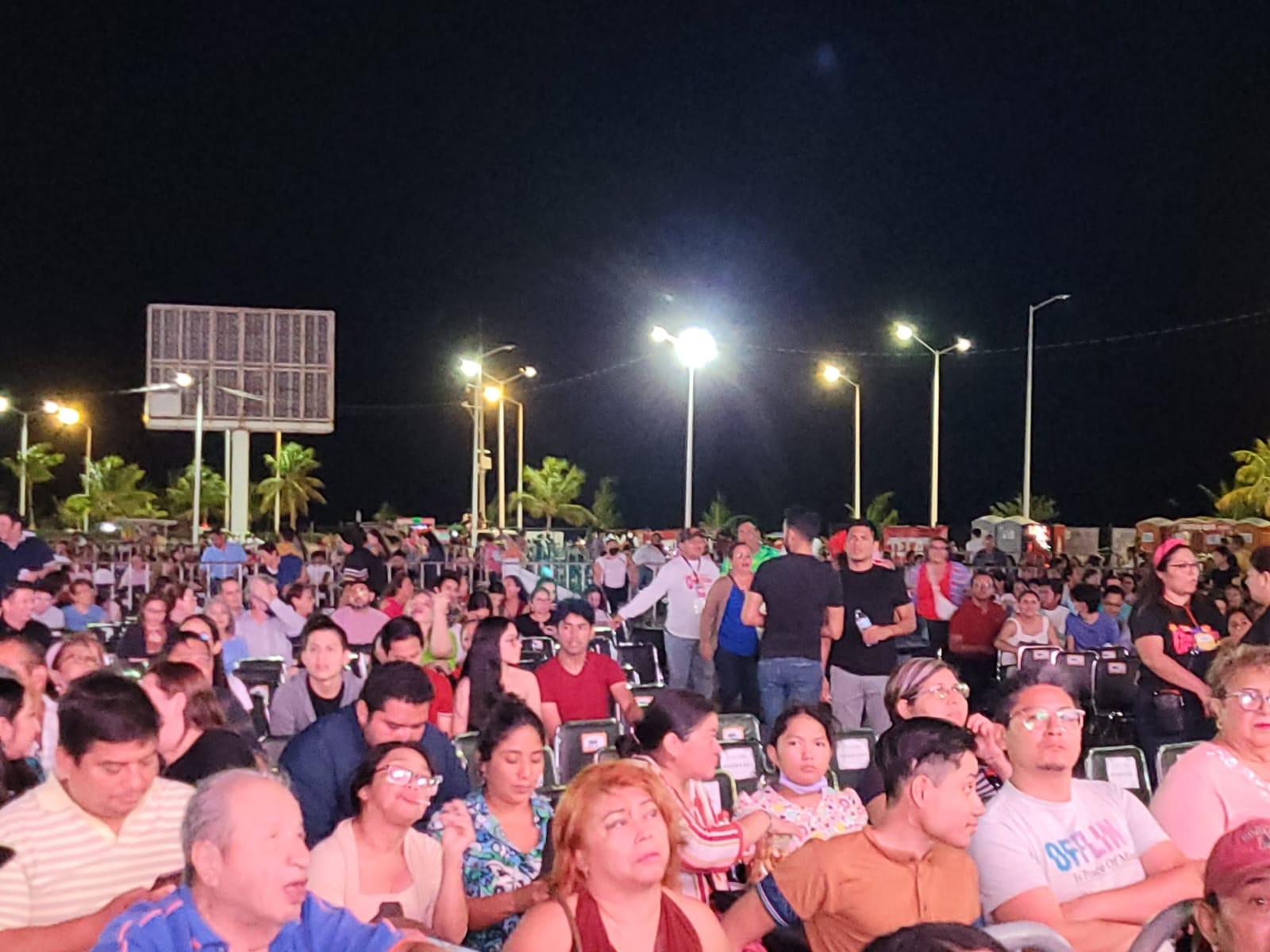 Carnaval de Campeche: Belinda se presenta en el foro Ah Kim Pech
