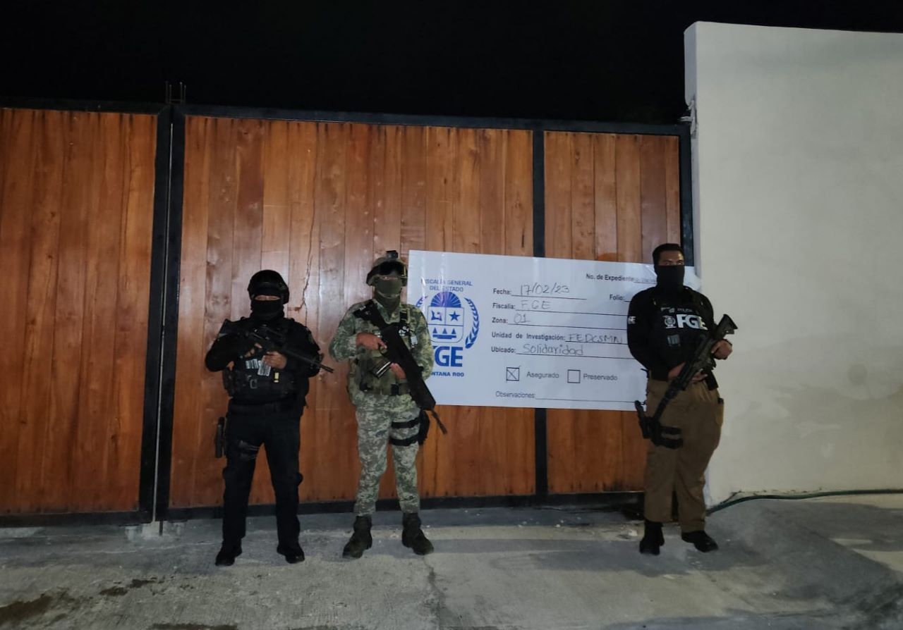 Tres cateos en Tulum dejan saldo de dos personas detenidas, drogas y objetos asegurados