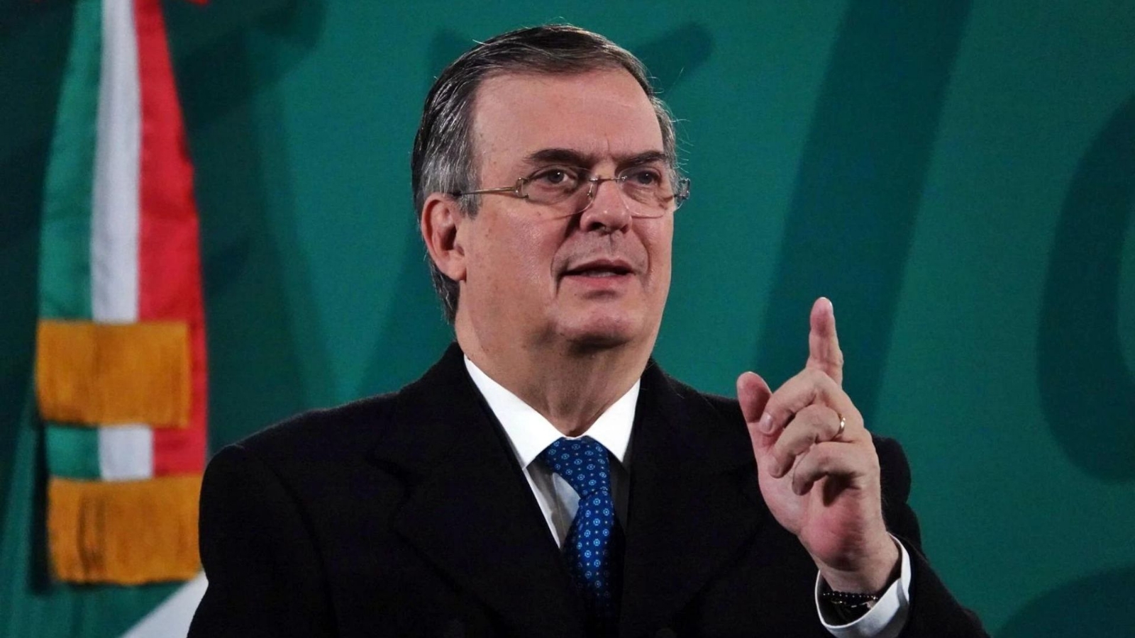 Marcelo Ebrard presenta su renuncia a AMLO; “ya no regreso a Palacio Nacional hasta 2024”