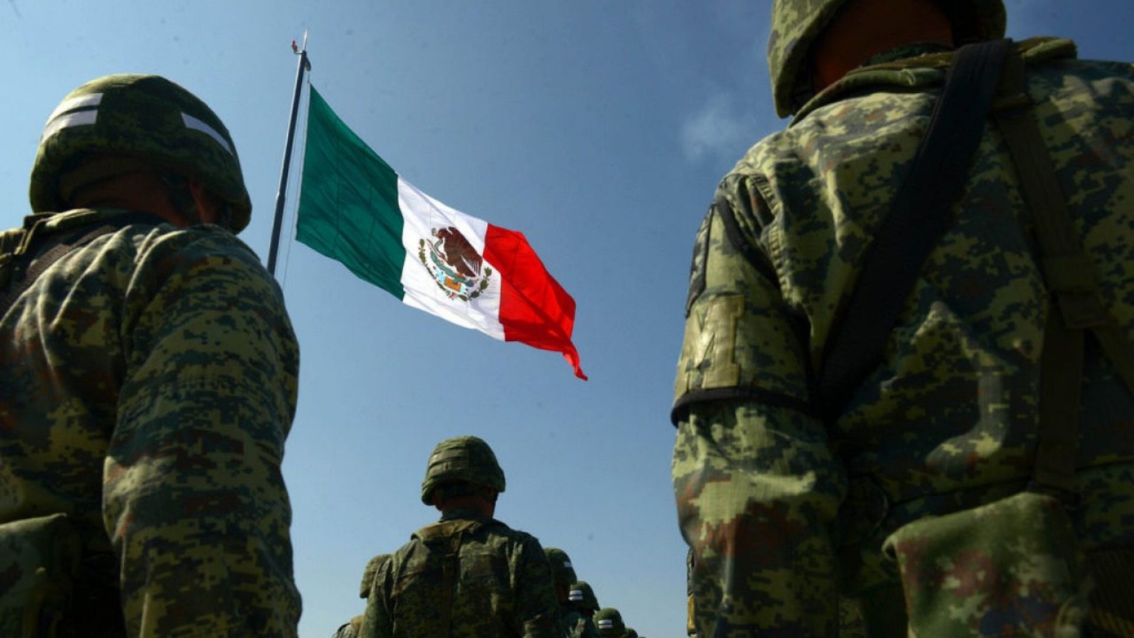 En Campeche, Sedena celebra Día del Ejército con entrega de ascensos
