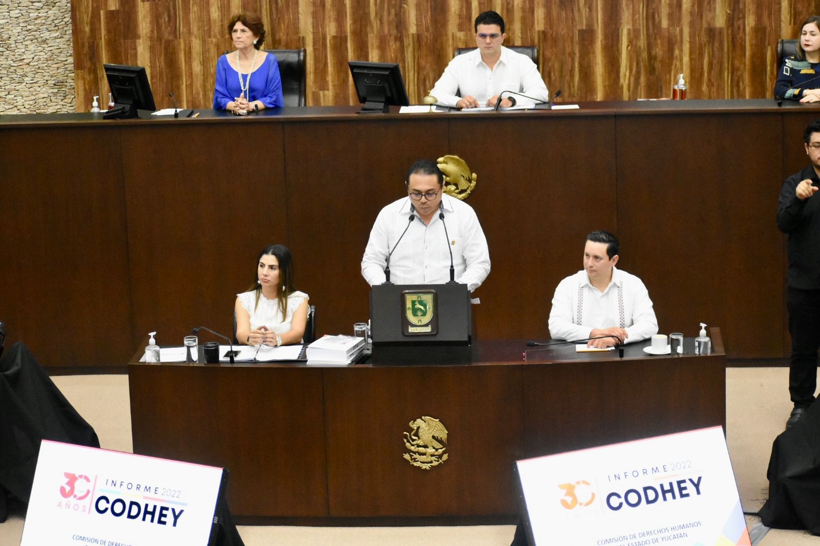 Presidente de la Codhey rinde informe anual ante el Congreso de Yucatán