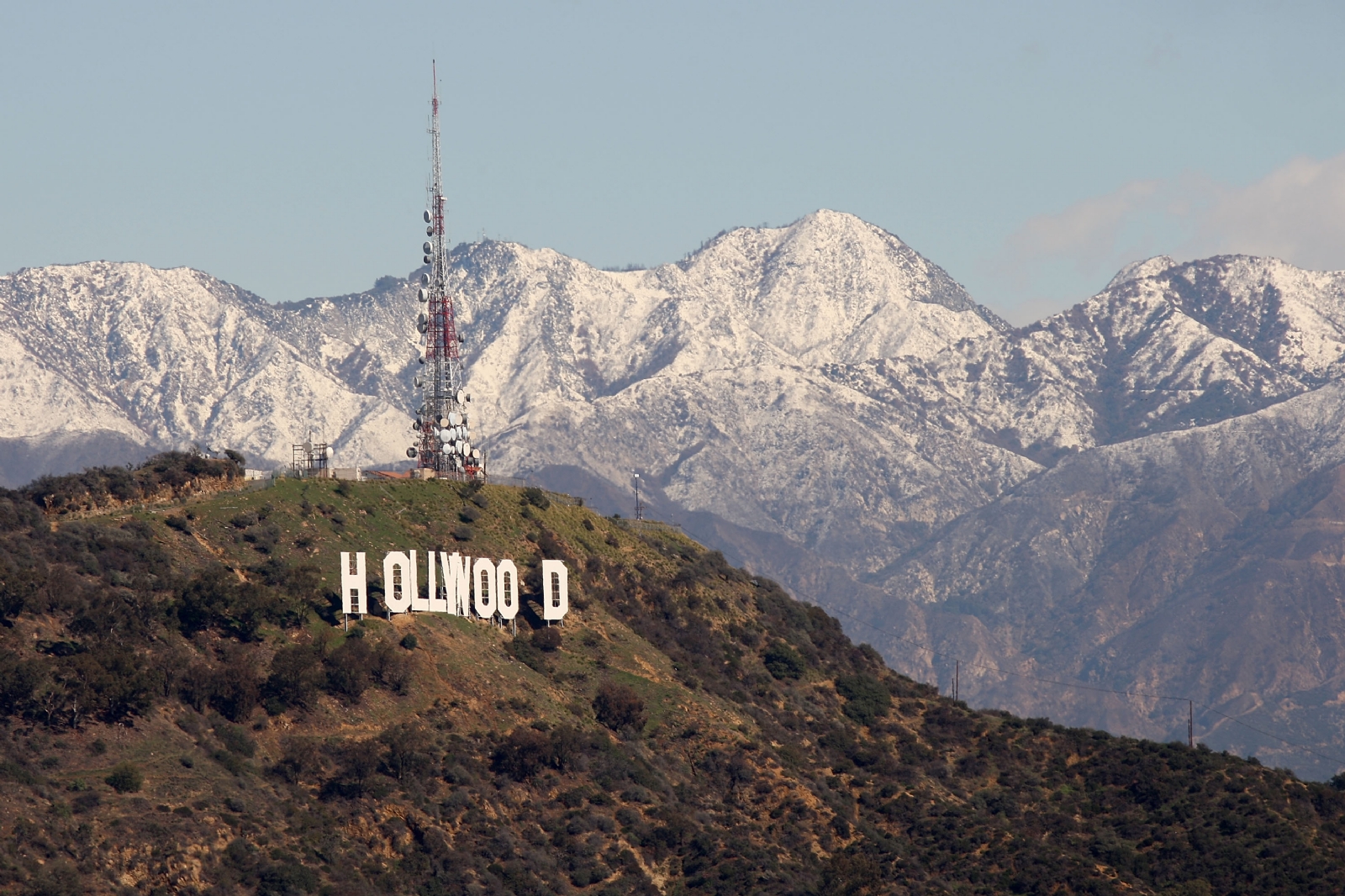 Las letras de Hollywood y la hermosa vista. Foto: Especial