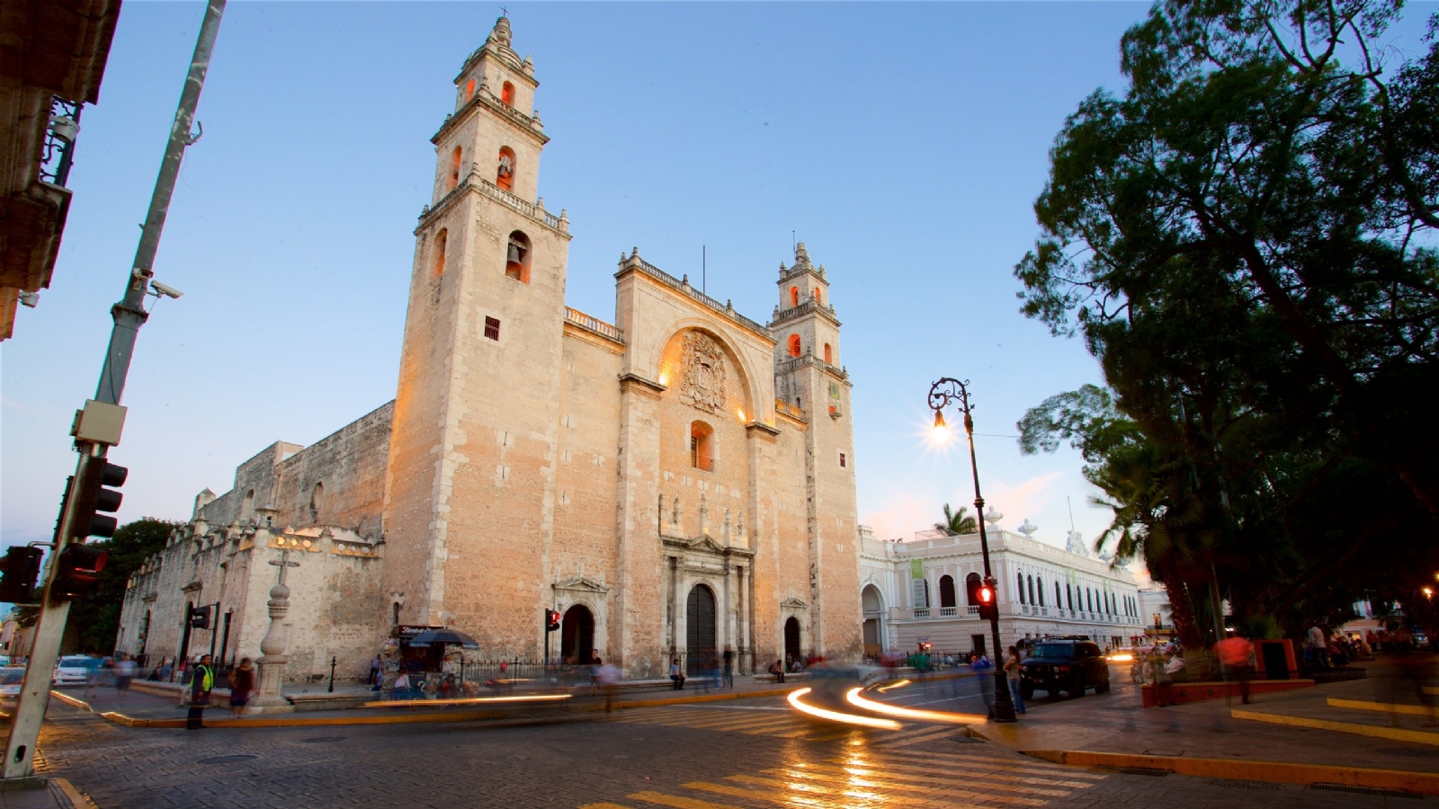 ¿Hay un cenote escondido debajo de la Catedral de Mérida? Esto es lo que se sabe
