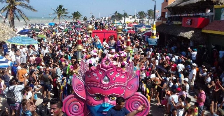 ¿Cómo llegar de Mérida al Carnaval de Progreso?