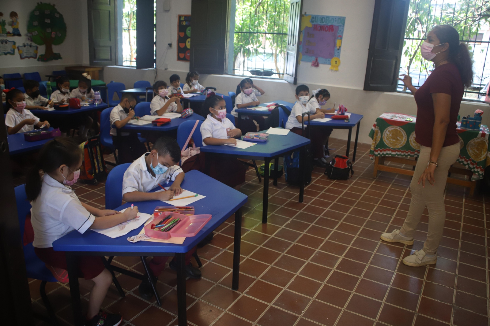 Secretaría de Educación invertirá 34 mdp para extender programa de inglés en Yucatán