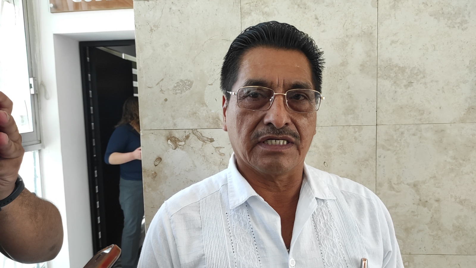Campeche: Director del IEEA denunciará al líder del SNTEA por daños al mobiliario
