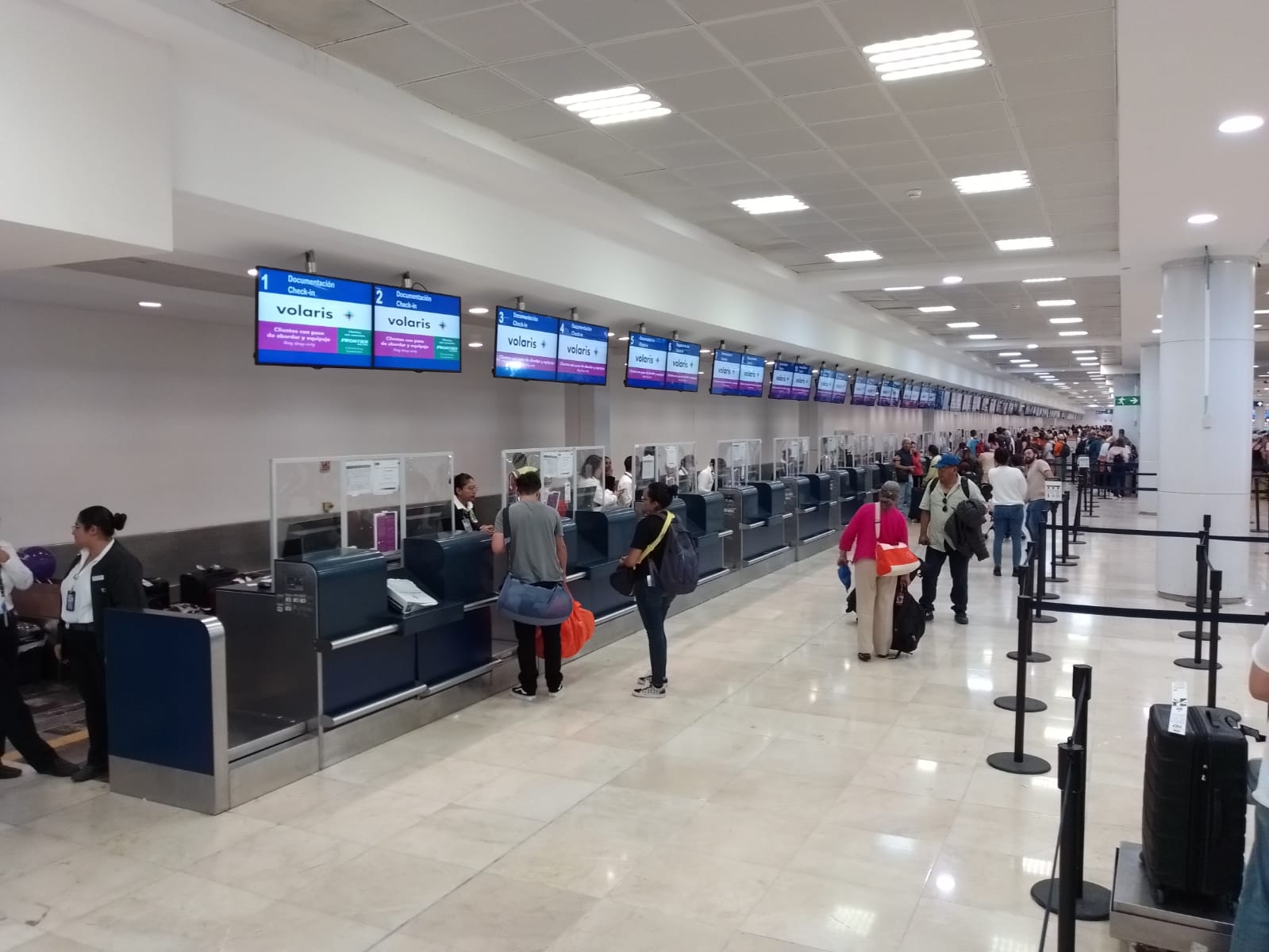 Disminuyen las operaciones aéreas en el aeropuerto de Cancún: EN VIVO