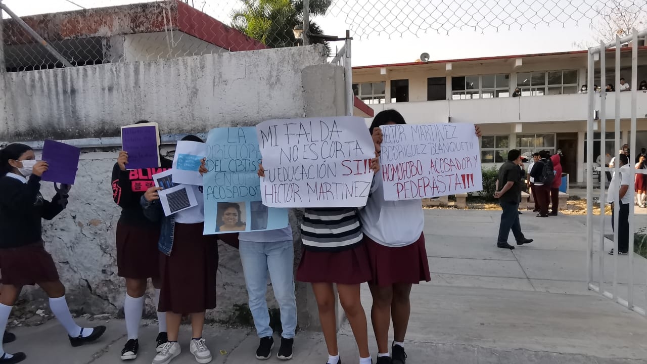 Las alumnas denunciaron al prefecto por acoso y se manifestaron el pasado 13 de marzo