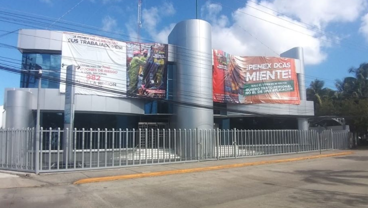 Petroleros de Ciudad del Carmen exhiben venta de plazas en Pemex por 120 mil pesos