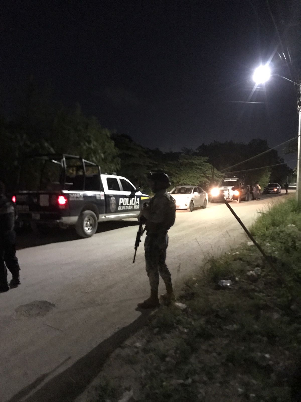 Comando armado ataca vehículo de la Sedena en Cancún