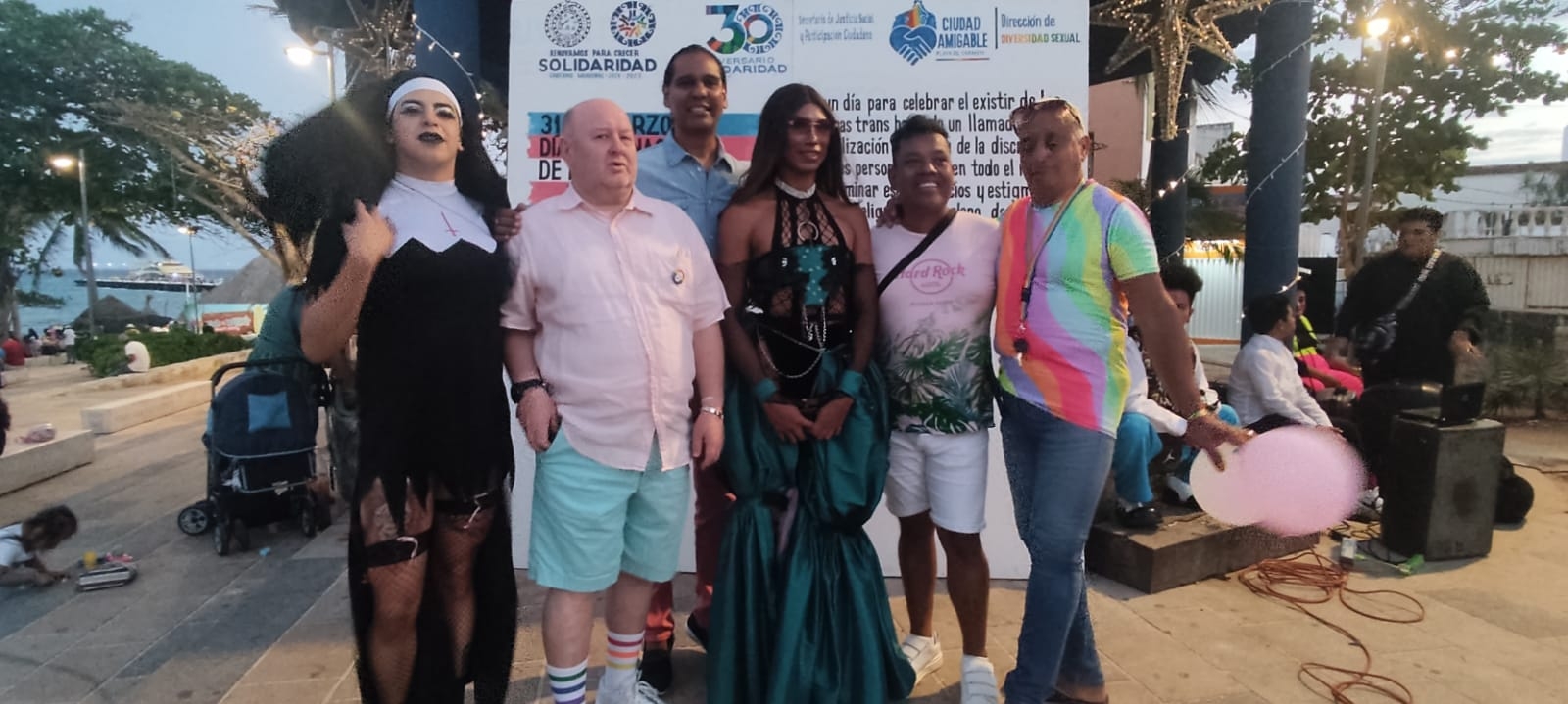 Conmemoran visibilidad a la comunidad trans en Playa del Carmen