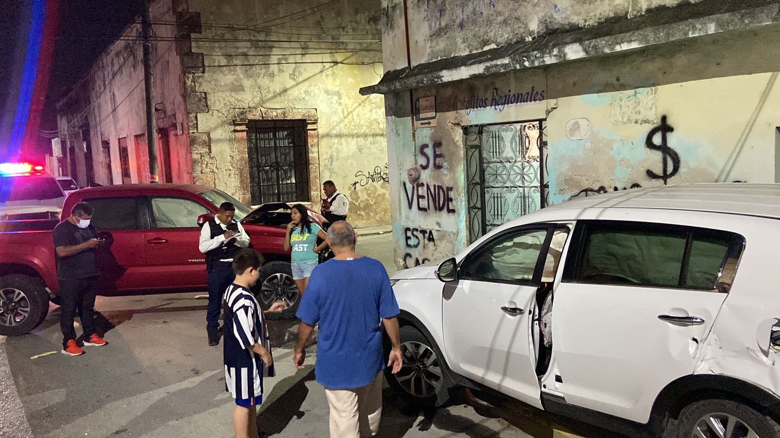 Conductor ebrio provoca doble choque en Campeche y se da a la fuga