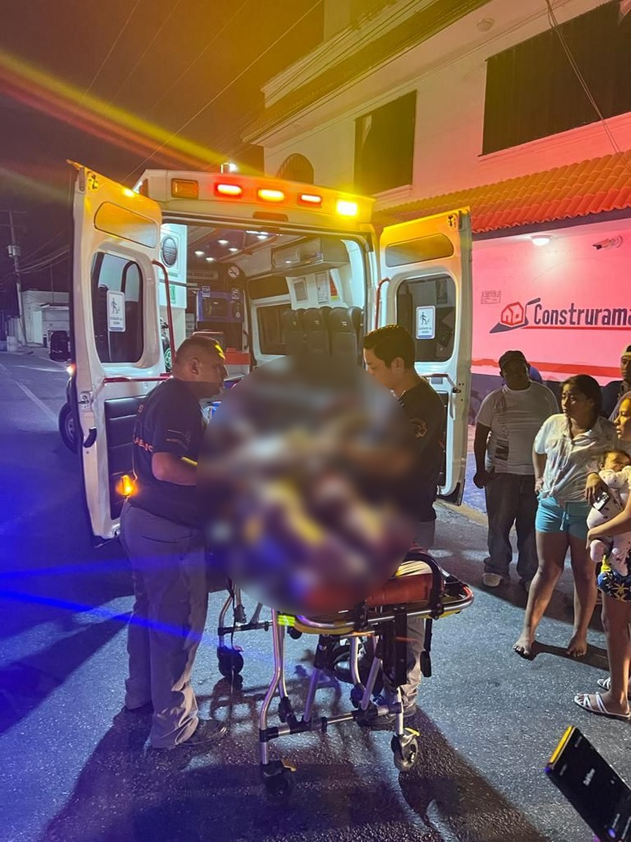 Hieren a un joven durante un asalto en Playa del Carmen