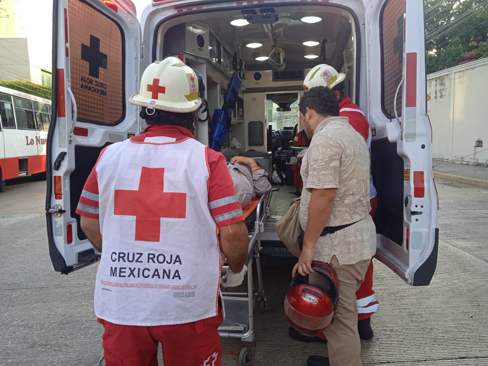 Motociclista resulta herida luego de ser arrollada en Ciudad del Carmen