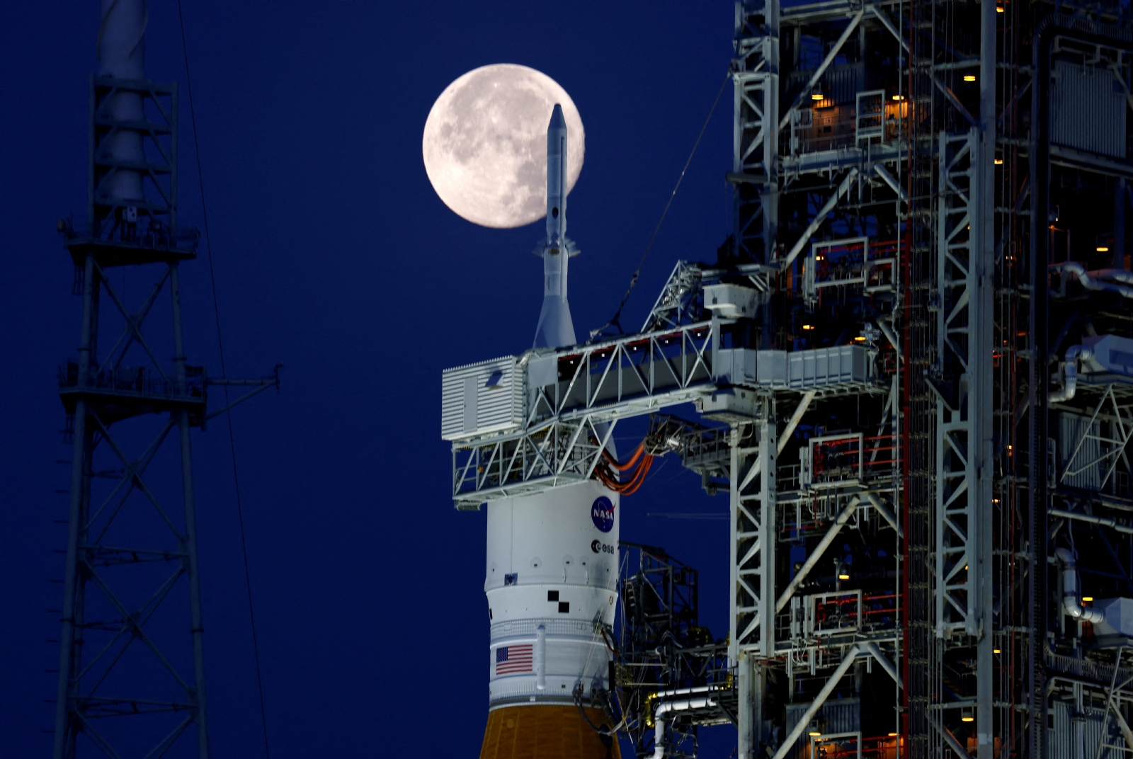 De vuelta a la luna, NASA anuncia nueva misión para 2024