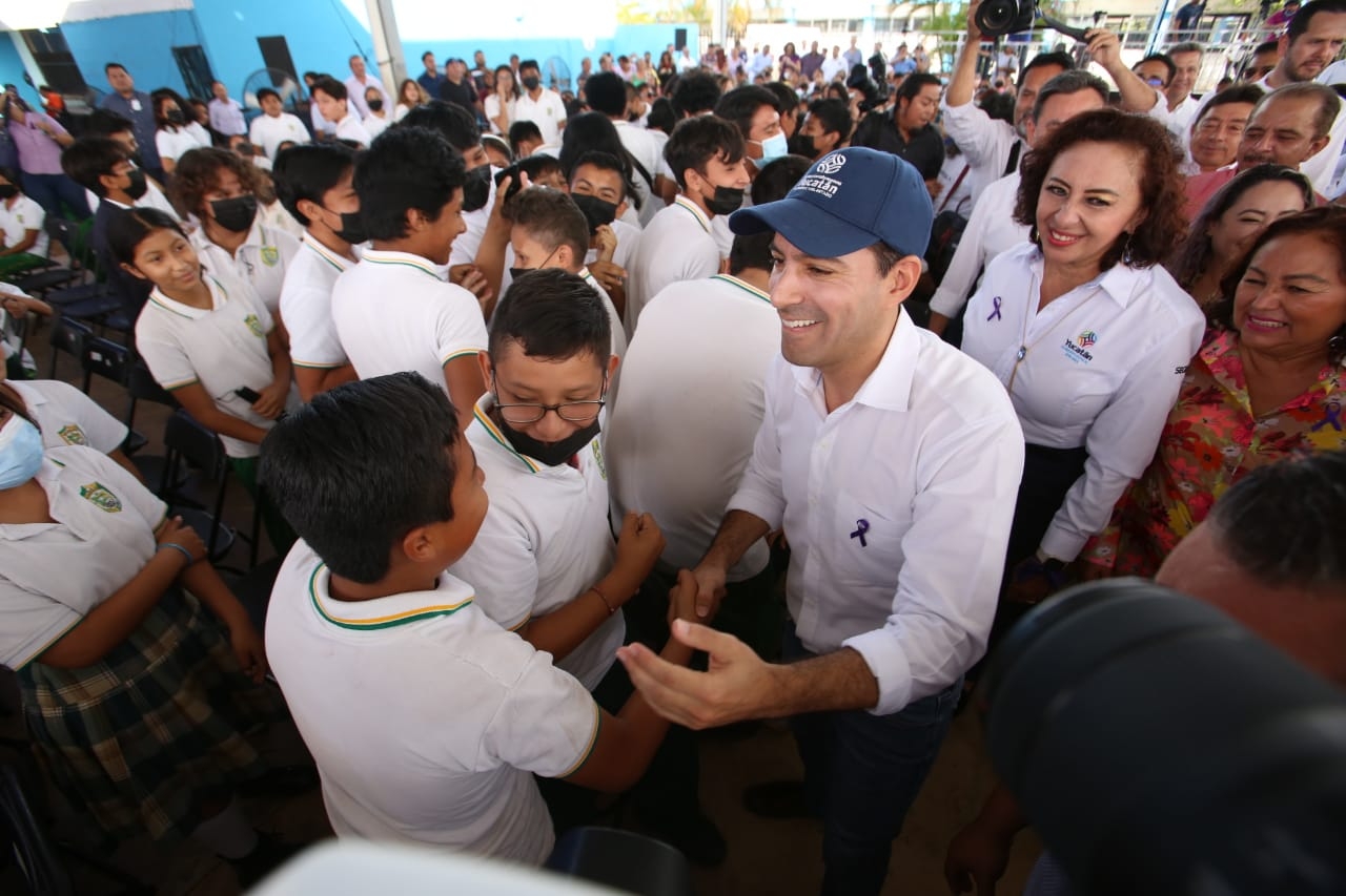El proyecto garantizará el servicio a estudiantes de los 106 municipios de Yucatán