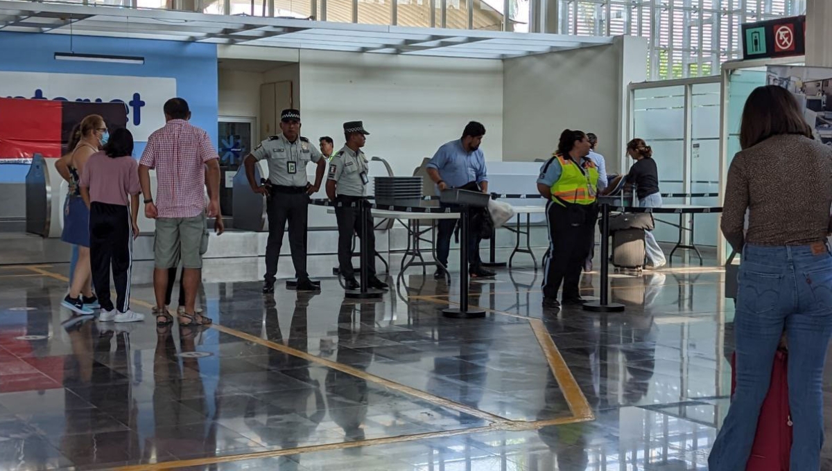 Se 'desploma' el aeropuerto de Campeche; movilidad de pasajeros, sin 'levantar el vuelo'