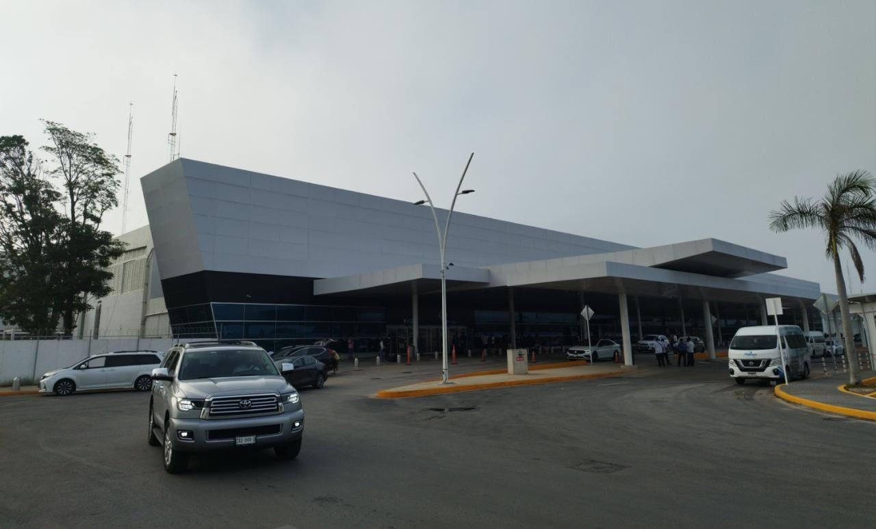 Pánico en el aeropuerto de Mérida: Autoridades minimizan el incidente entre dos aviones en la pista