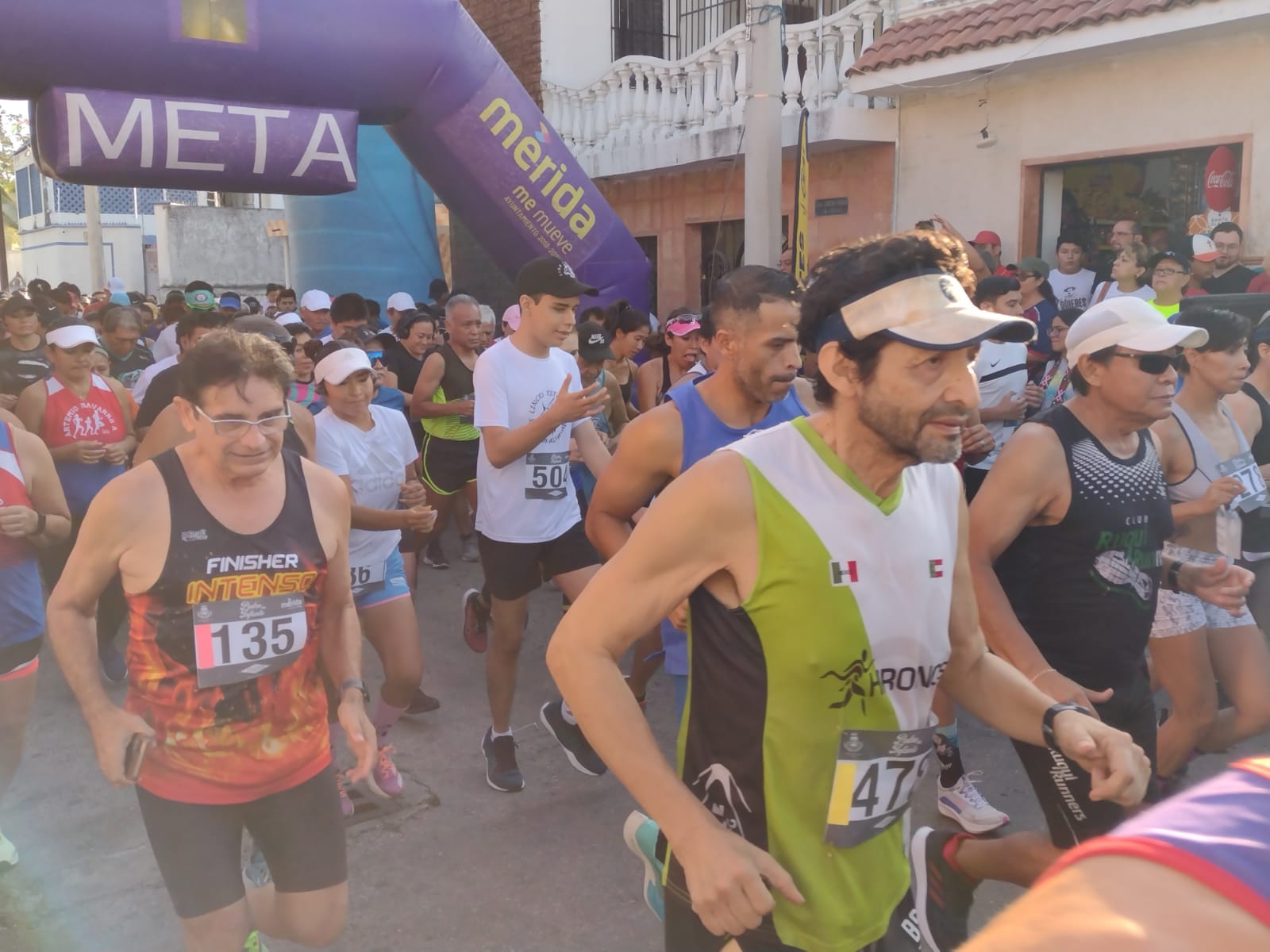 Pedro Infante: Más de 600 personas participan en la anual carrera en su honor en Mérida