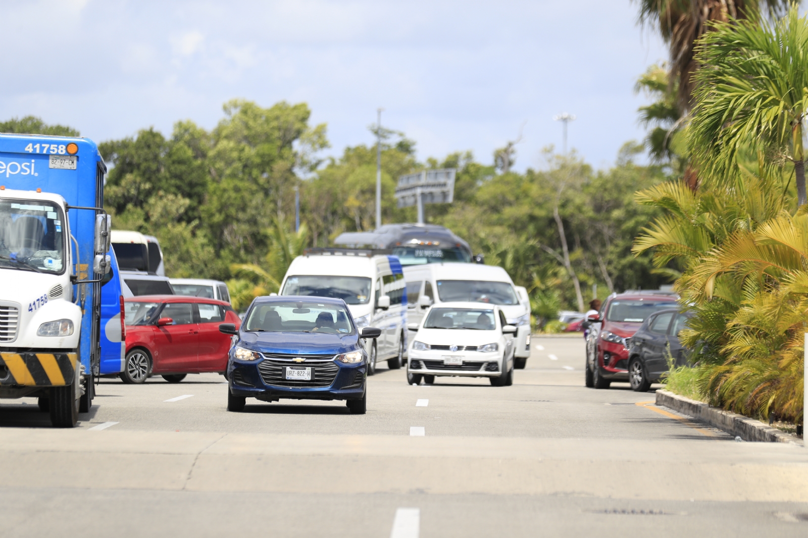 Uber en Cancún: Conductores exigen la resolución a la Ley de movilidad