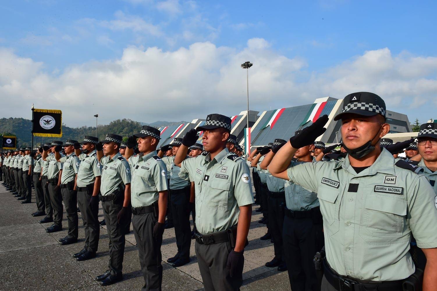 AMLO anuncia nuevo 'Plan B' para la Guardia Nacional