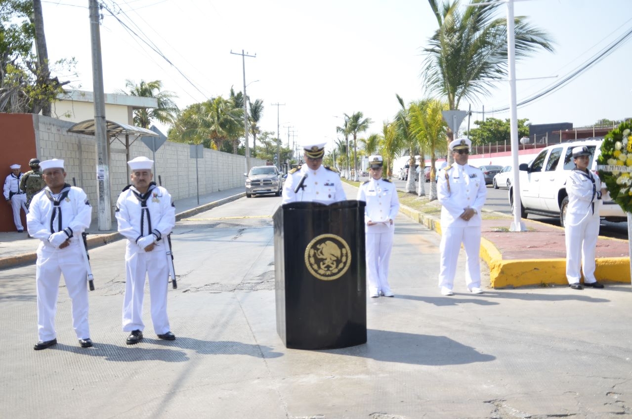 Conmemoran la Gesta Heroica del Puerto de Veracruz de 1914 en Ciudad del Carmen