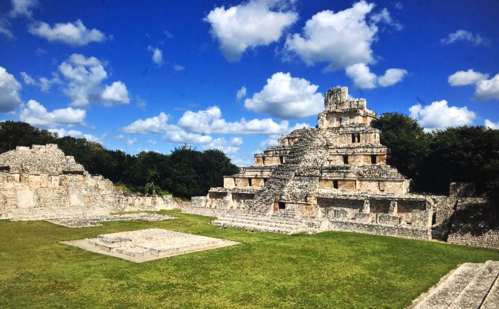 Las zonas arqueológicas de Edzná y Xcalumkín en Campeche fueron intervenidas por el INAH