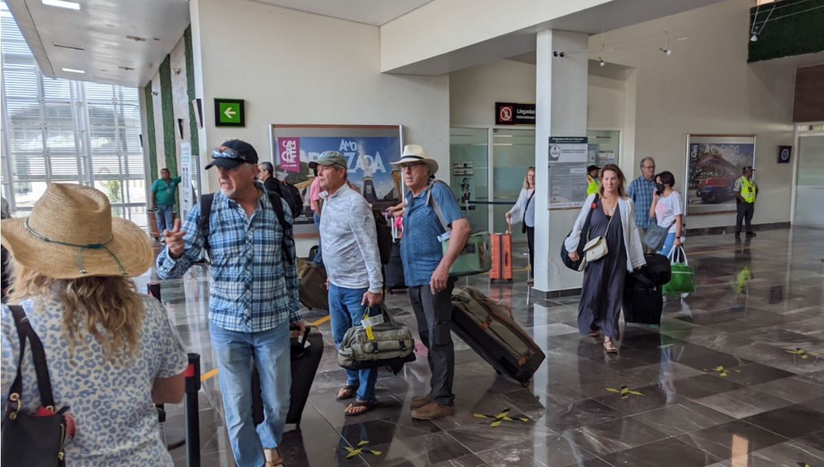 La jornada inició con la salida de la conexión 2441, con destino a la Ciudad de México (MMMX), dicha frecuencia aérea salió de Campeche (CPE) con 75 asientos ocupados
