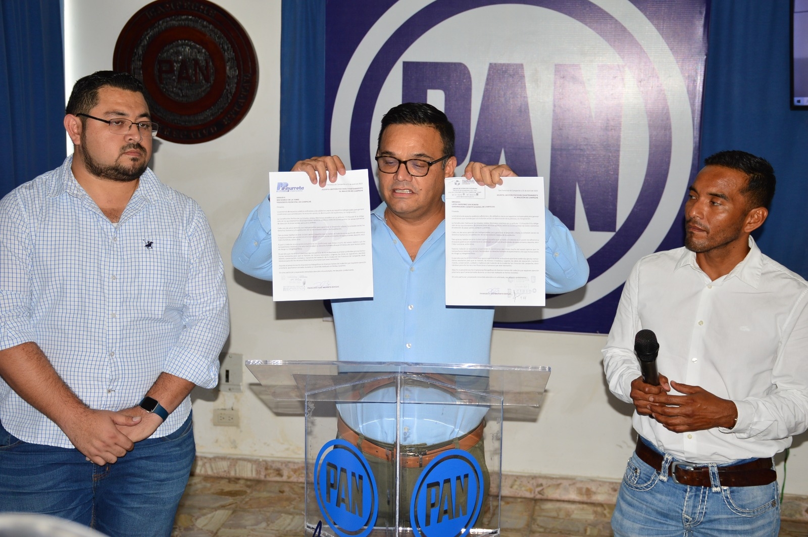El vocero de Partido Acción Nacional, José Inurreta Borges pidió reparar el Malecón de Campeche