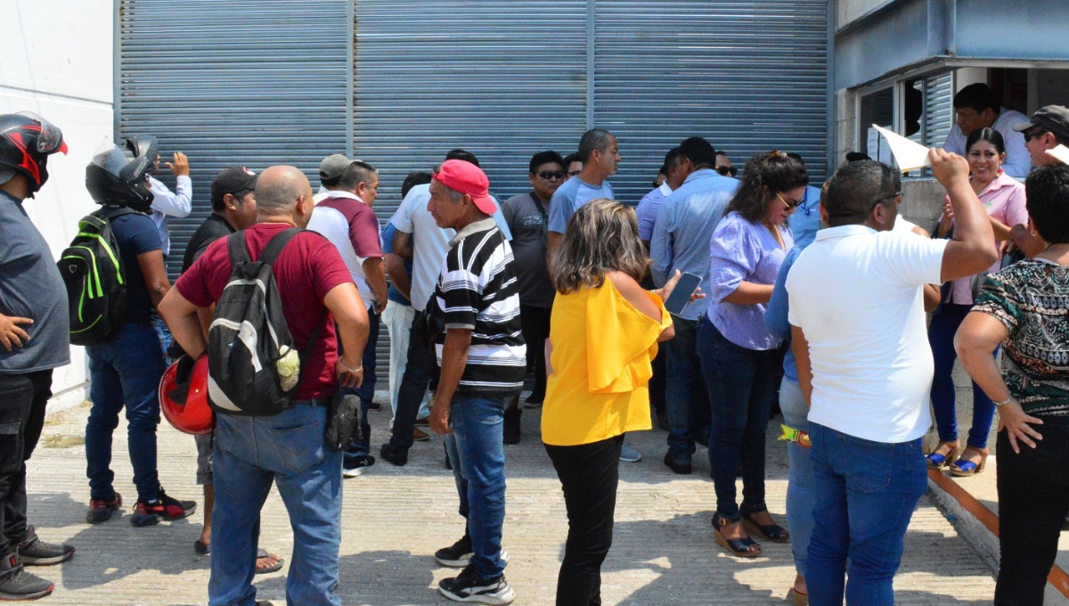 Sindicalizados del Ayuntamiento de Campeche exigen convertir pago de estímulos a salario mínimo