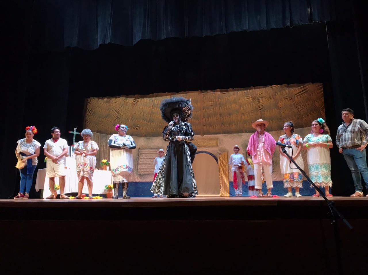 Autoridades de Yucatán respaldan declarar el Teatro Regional como Patrimonio Cultural