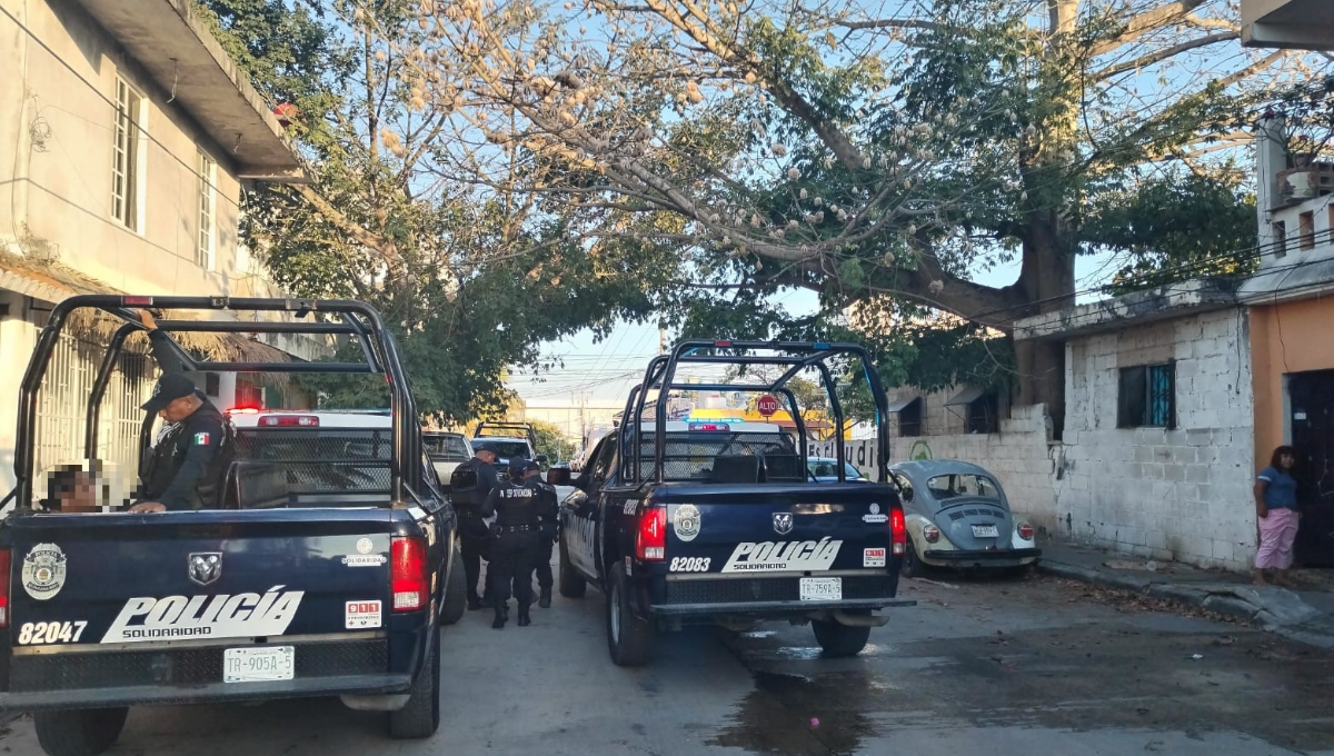 Vecinos de Playa del Carmen rescatan a mujer cuando su esposo la golpeaba