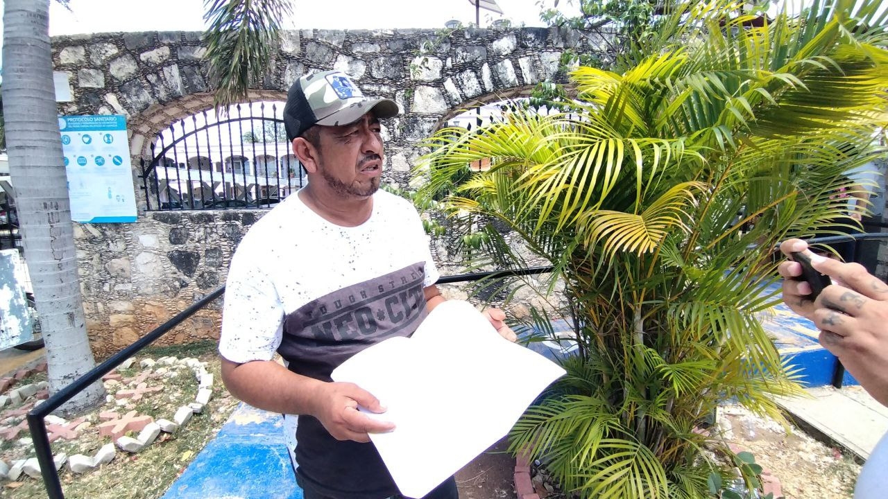 El pescador interpuso una denuncia en contra del diputado Elías Baeza
