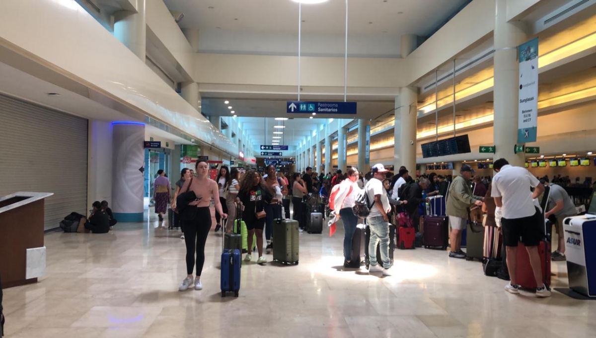 Aeropuerto de Cancún sufre por constantes apagones