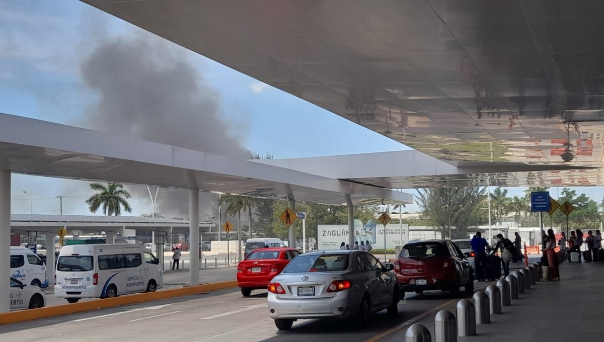 Registran incendio en terrenos cercanos al aeropuerto de Mérida