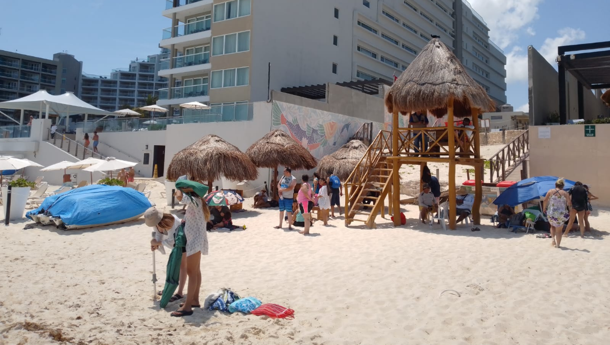 Playas en Cancún registran poca afluencia de visitantes: EN VIVO