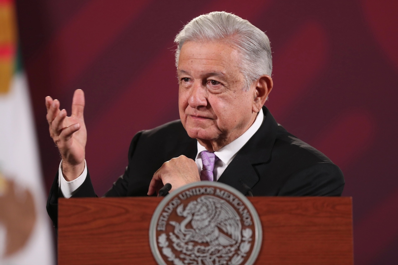 AMLO habla sobre los beneficios de acuerdo con Iberdrola y la inversión de 6 mil mdd a CFE