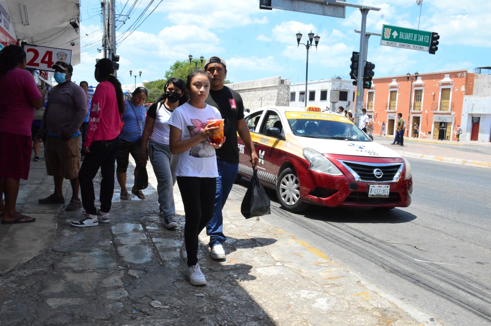 Temporada de calor desata 'ola' de casos de conjuntivitis en Campeche