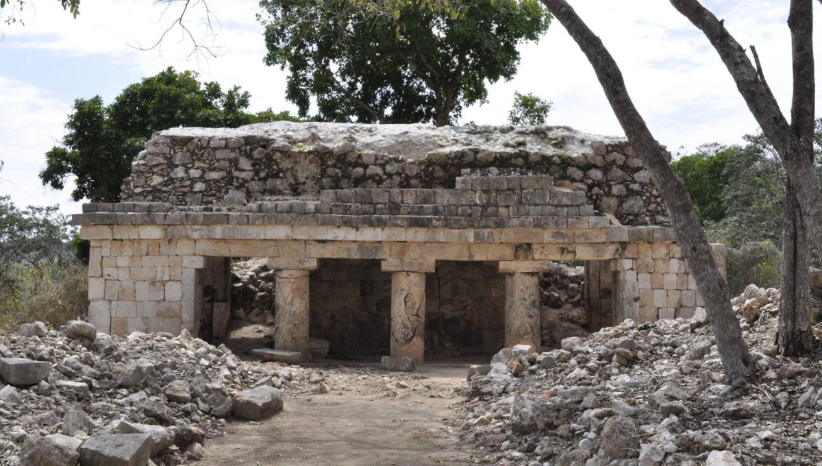 En el caso de Jaina un punto importante a resolver es el camino de acceso al sitio arqueológico maya